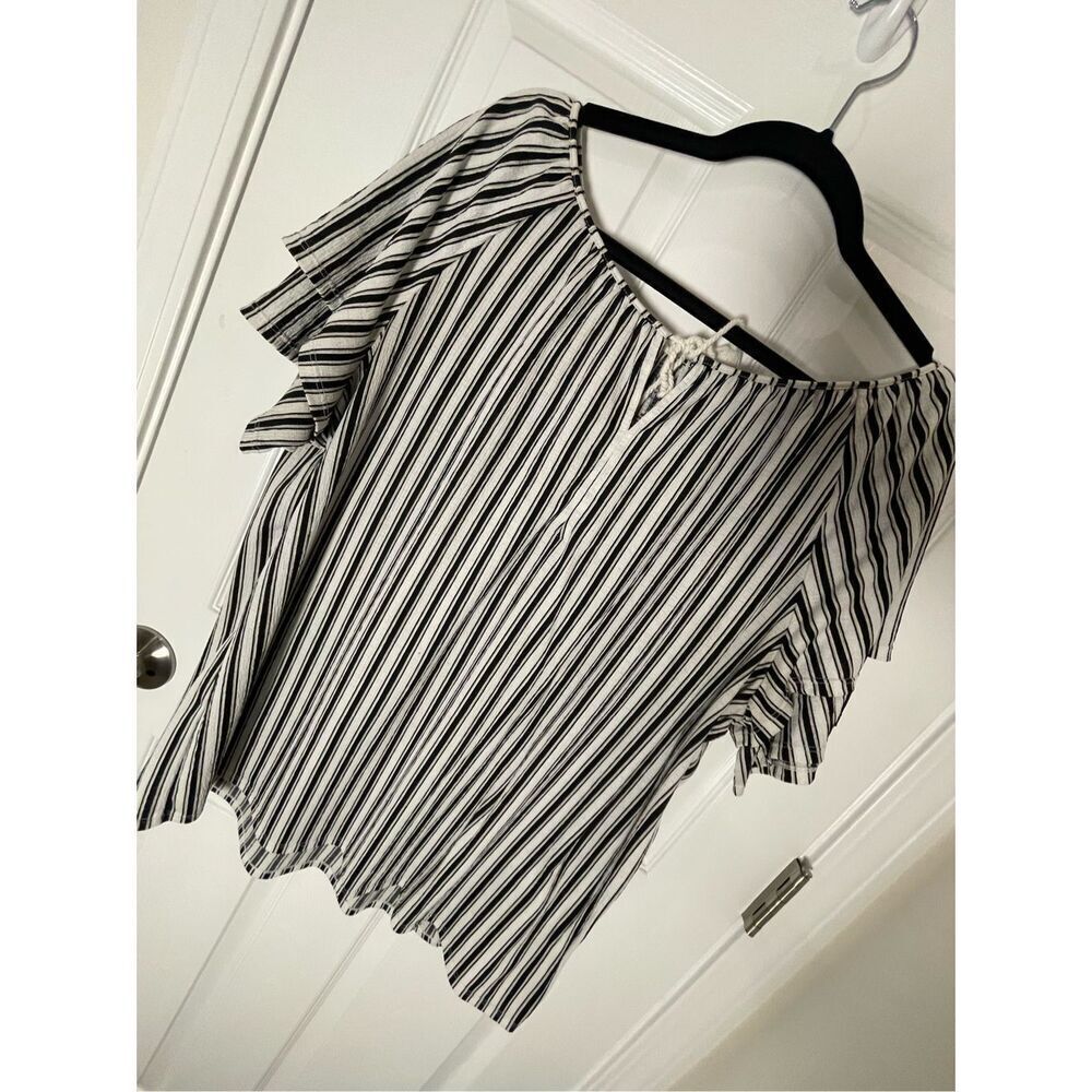 Croft & Barrow women’s peasant blouse 1X black and white striped